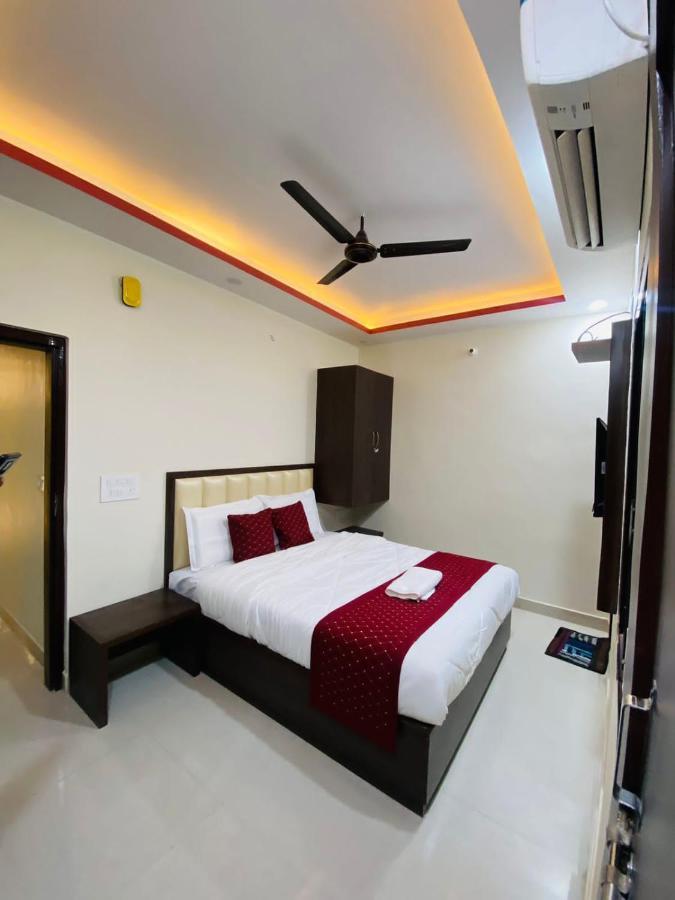 Hotel Grill Inn Lucknow Eksteriør bilde